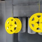 Покраска дисков в жёлтый цвет